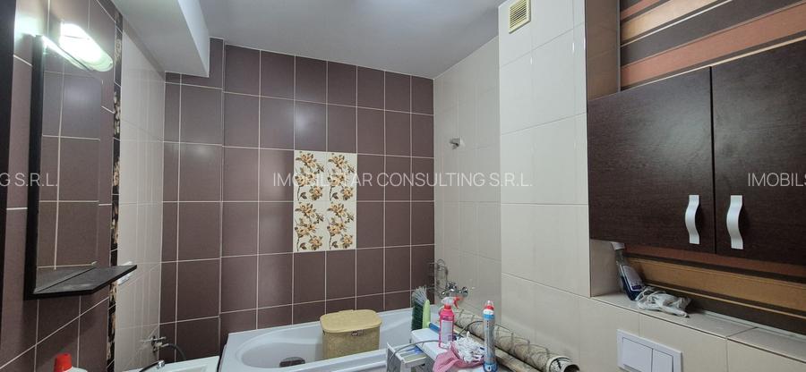 De inchiriat ap. 2 camere -75 mp - zona Ultracentrala - 12