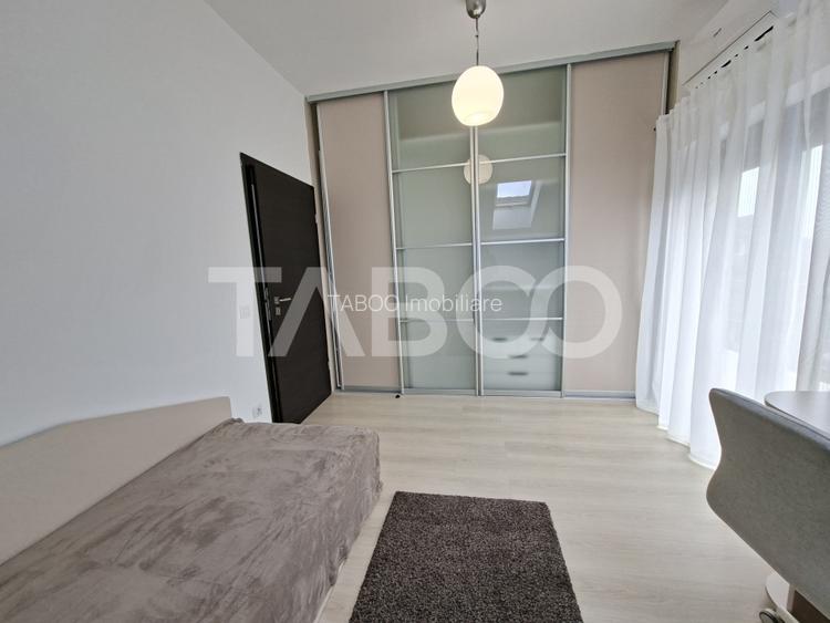 Casa individuala moderna de vanzare 5 camere 2 garaje - 20