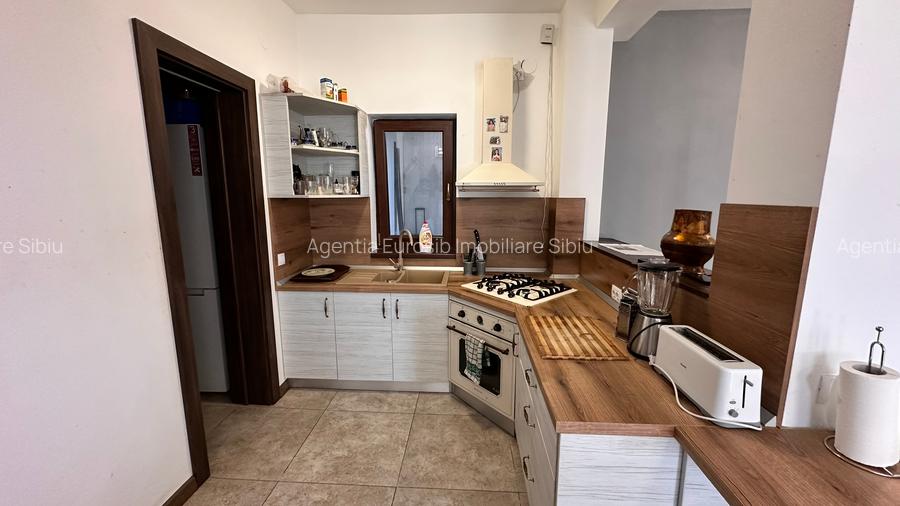 Casa tip vila constructie noua in Sacel, Sibiu teren 866 mp mobilata si utilata - 9