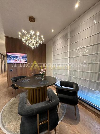 Penthouse 5/5 135 MP - 12