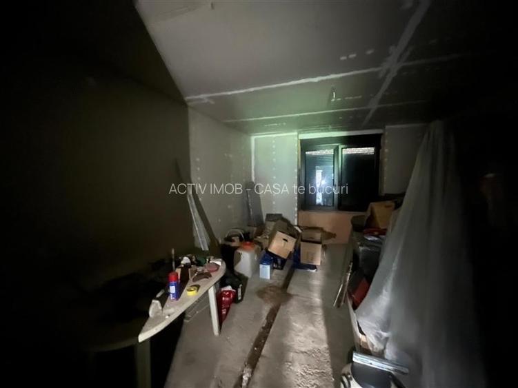 Valisoara, Casa la curte si Teren 3040 Mp, 10 minute de Caransebes - 12