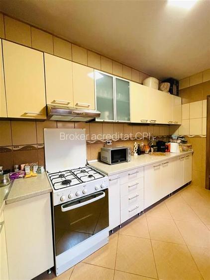 VANZARE CASA VILA 4 camere CALEA GRIVITEI  NICOLAE TITULESCU SECTOR 1 - 8