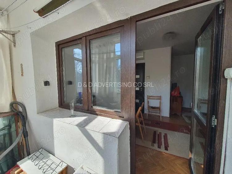 Garsoniera - Titan - 4 min METROU - BLOC ANVELOPAT - 35 mp - 2