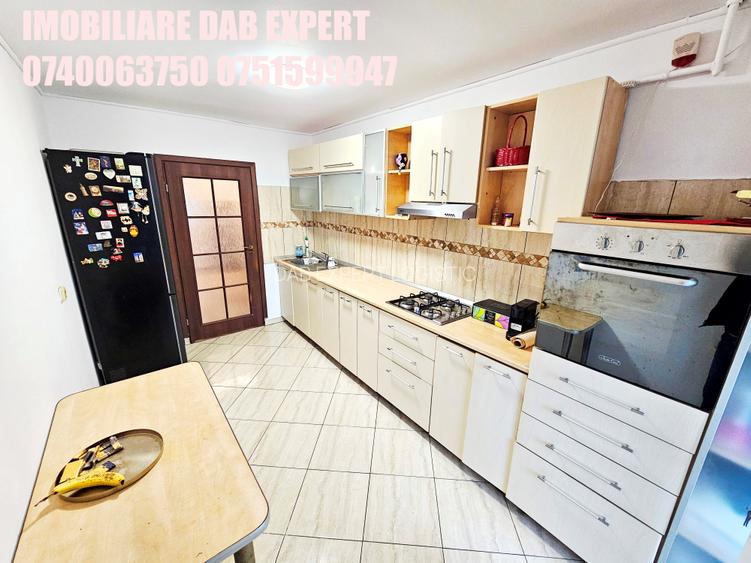 Vanzare apartament 3 camere MAZEPA, mobilat si utilat - 8