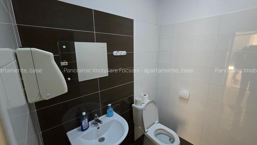 Cladire speciala de VANZARE  sau de INCHIRIAT  ultracentral Focsani - 31