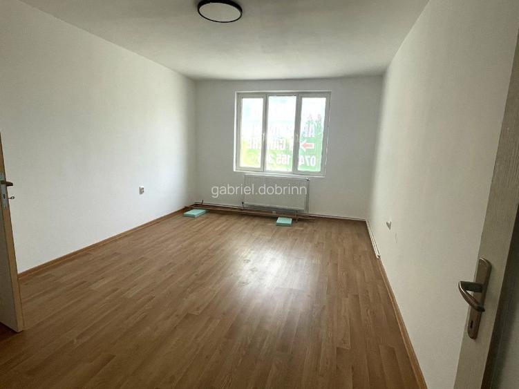 Apartament cu 3 camere in mun. Brasov - 4