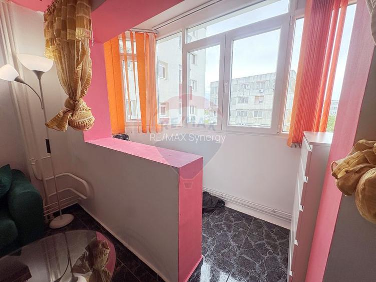 Apartament cu 4 camere de închiriat în zona Berceni - 4