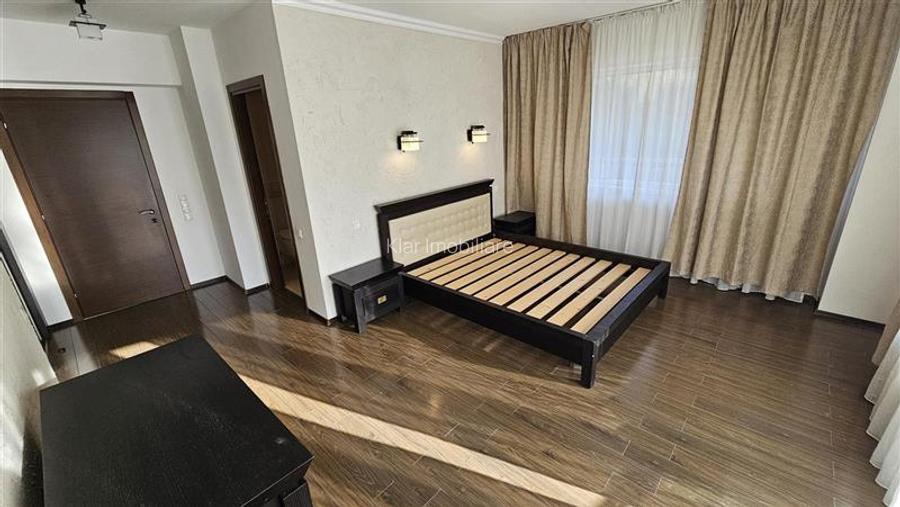 Apartament 4 camere 136mp,terasa, parcare Plopilor, Parcul Rozelor - 3