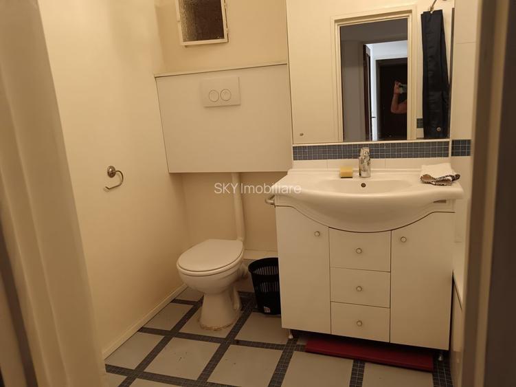 Apartament elegant I Piață Universitatii I 106 MP I 5 minute Metrou - 10