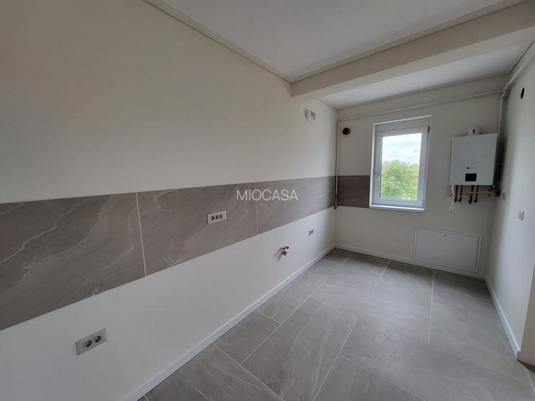 Proiect NOU. Etaj 1. Suprafata generoasa. 2 Bai. Terasa 17mp. - 4