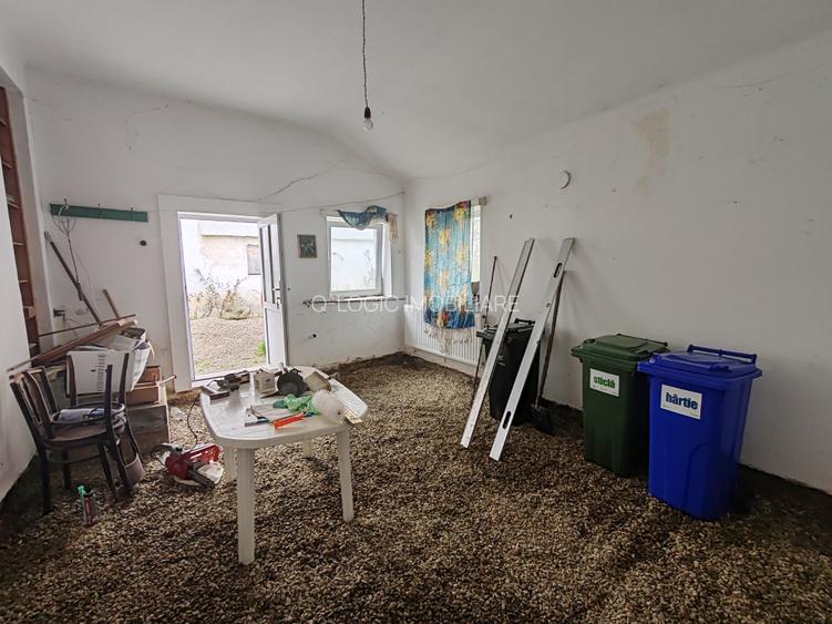 Casa 4 camere libera la vanzare GHIMBAV - 17