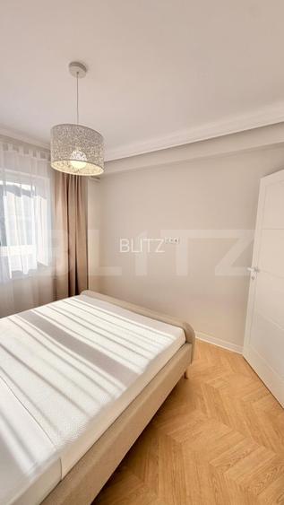 Apartament nou, semidecomandat, 3 camere, parcare subterana, zona Terra - 12