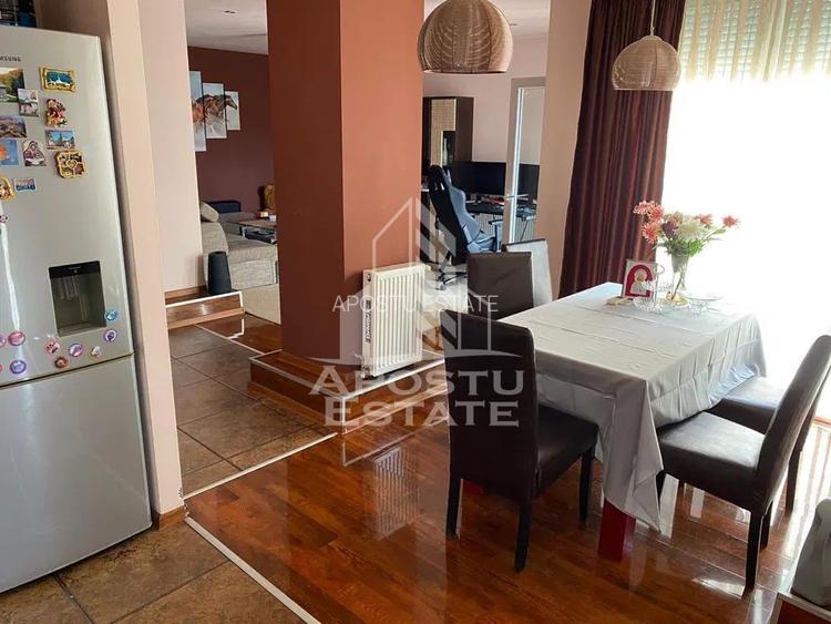 Apartament cu 2 camere, centrala proprie, zona Soarelui - 3