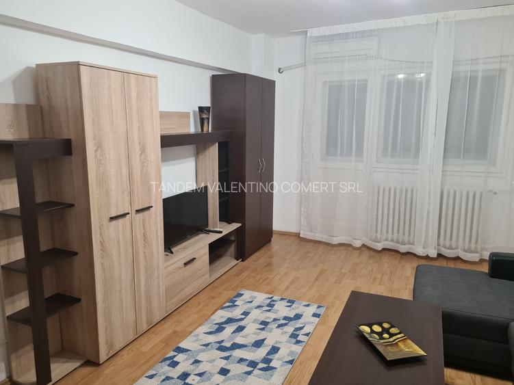 Bucur Obor ,Calea Mosilor stradal, statia Mihai Eminescu - 9