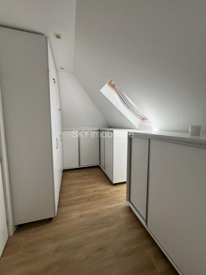 Casă individuala 4 Camere, 4 băi - 12