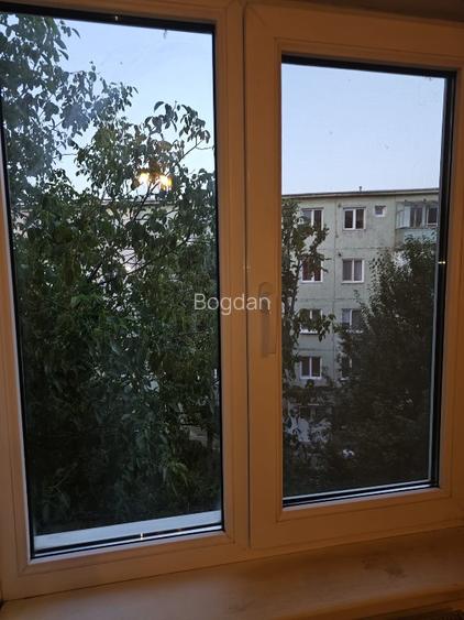 APARTAMENT 3 CAMERE RESITA - 8