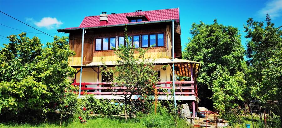 Casa Breaza 215mp,teren 2055mp,priveliste frumoasa , zona de deal fara poluare - 2