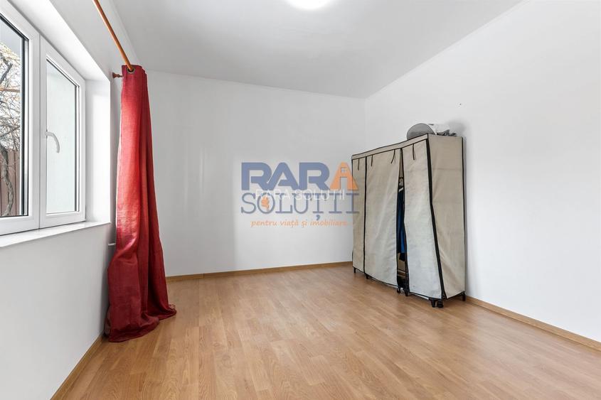 Casă 2015 - 4 dormitoare, 2 băi, 2 bucătării - 5