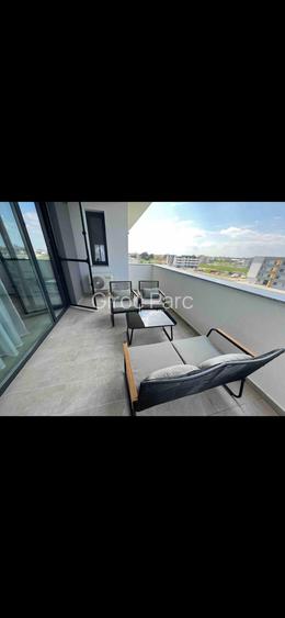 De inchiriat- Apartament nou - 3