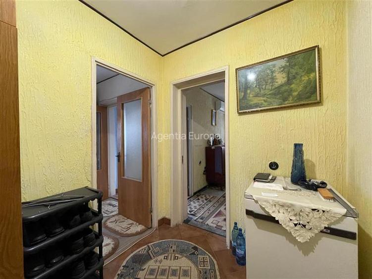 Apartament cu 2 camere de vanzare zona BIG Tulcea - 6