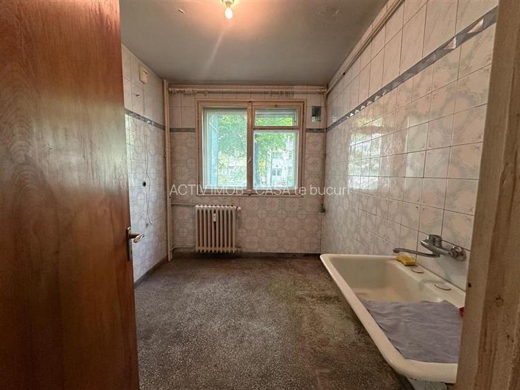 3 camere - Titan - Aleea Solidaritatii - 11