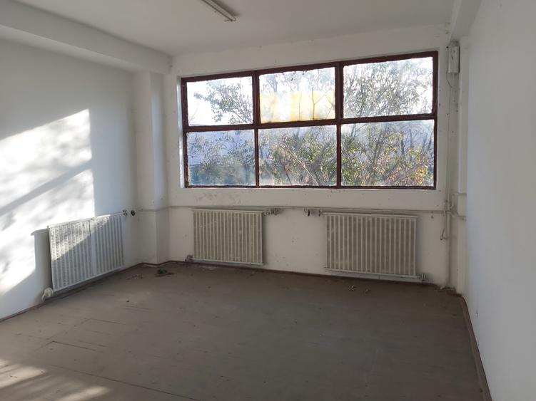 Clădire birouri P+1 de vânzare – Zona Industrială Abator Schela