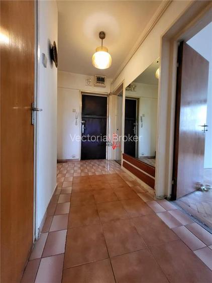 APARTAMENT 4 CAMERE ETAJ 1 FIX LANGA METROU, SCOALA SI PARC - 4