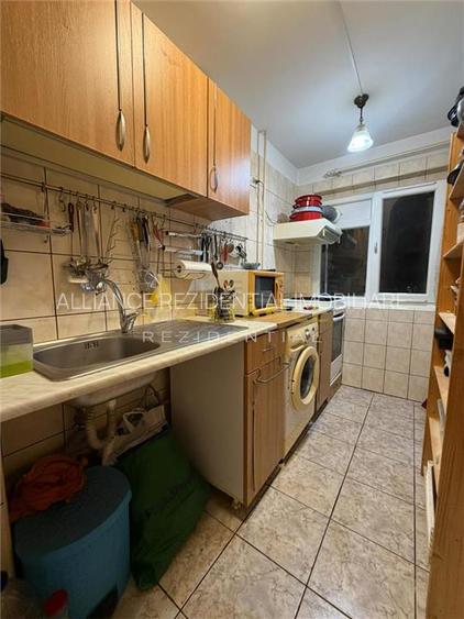 2 CAMERE PIATA RESITA - 10