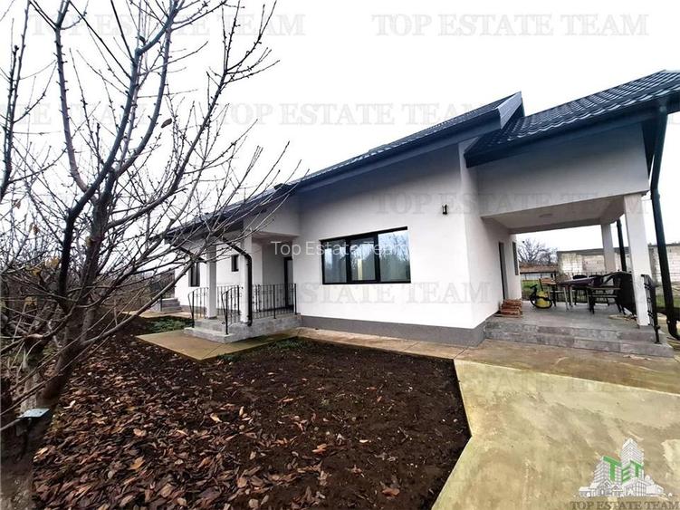 For Sale Casa Vlasiei/Livada si curte generoasa - 2