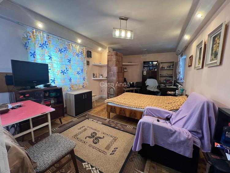 vand casa str Arcasilor stradal pret 205.000 Euro neg - 6