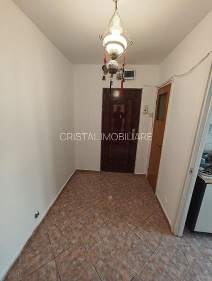 Apartament luminos 3 camere - Emil Racovita, 5 min. de metrou Piata Sudului - 10