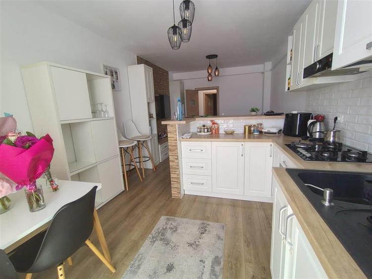 Apartament 4 Camere | Burdujeni | Etaj 2 | Loc parcare | 4c-1001