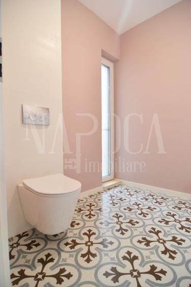 Casa 5 camere de vanzare in Floresti