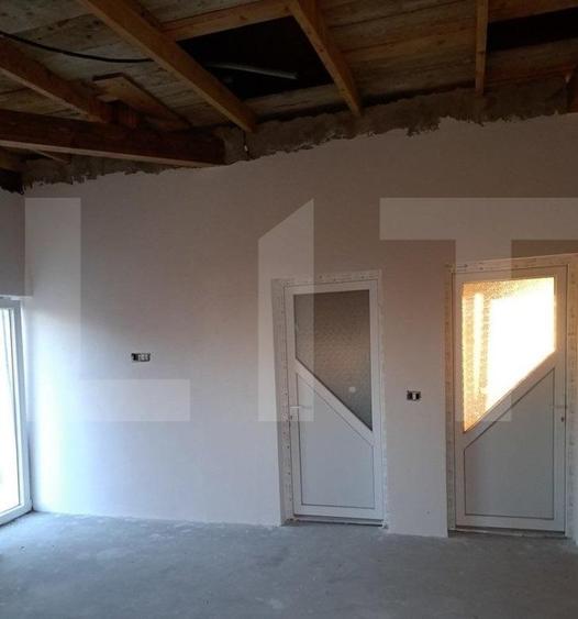 Casa 5 camere, 116 mp, teren, 250 mp, Utvin