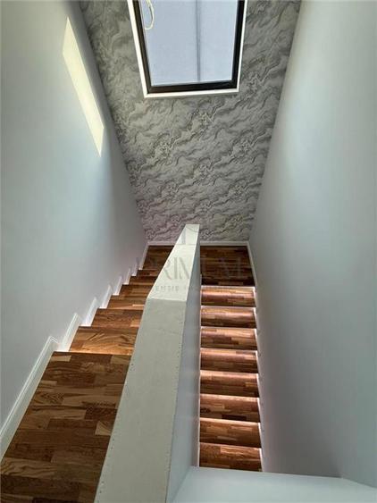 CASA INSIDIVUALA - SUPERBA - PISCINA INCALZITA - ZONA EXCELENTA