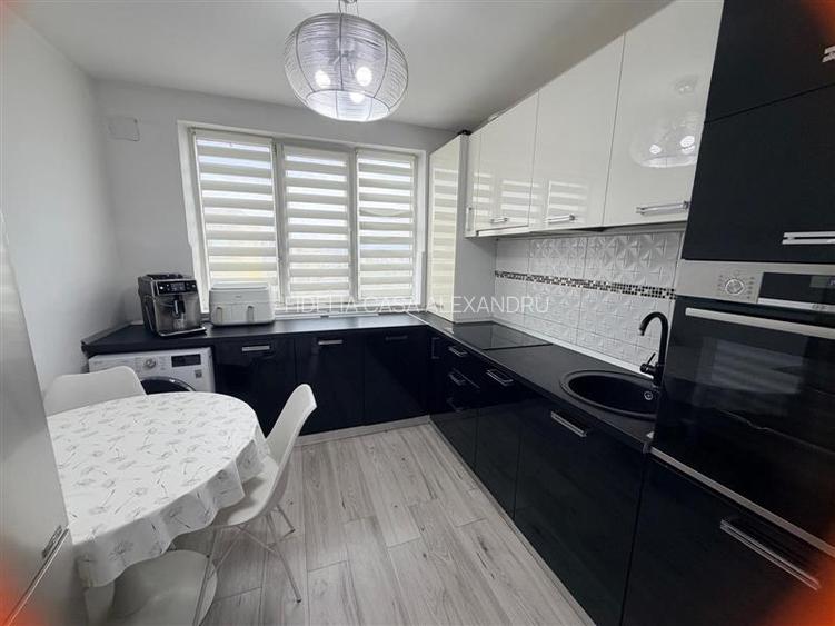 Apartament cu 3 camere decomandat Alexandru 74 mp - 26