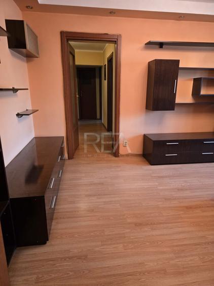4 camere, et 2/4, anvelopat, 86mp-Drumul Taberei