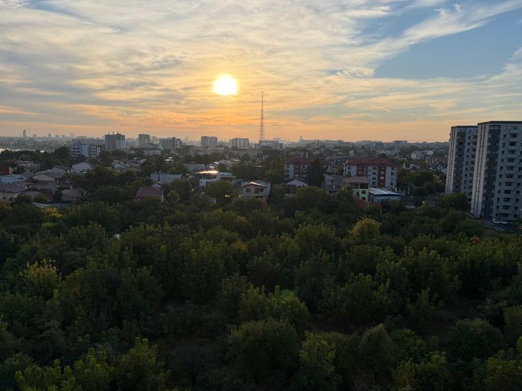 Apartament 3 camere,2 bai,centrala proprie,mutare imediata,mobilat/utilat!