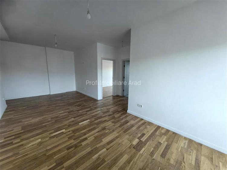 Ap. 3 camere, et.2, bloc nou cu lift - 9