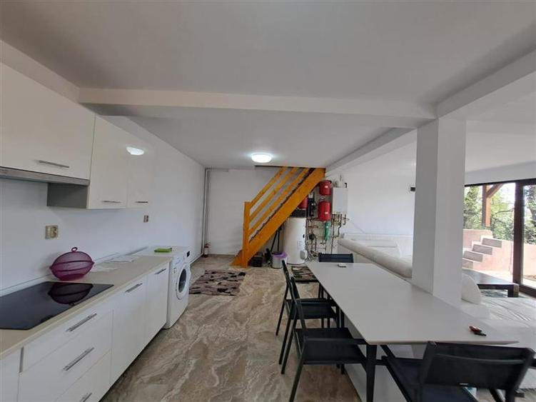 Casa individuala, Mobilata si Utilata, situata in cartierul Gruia!