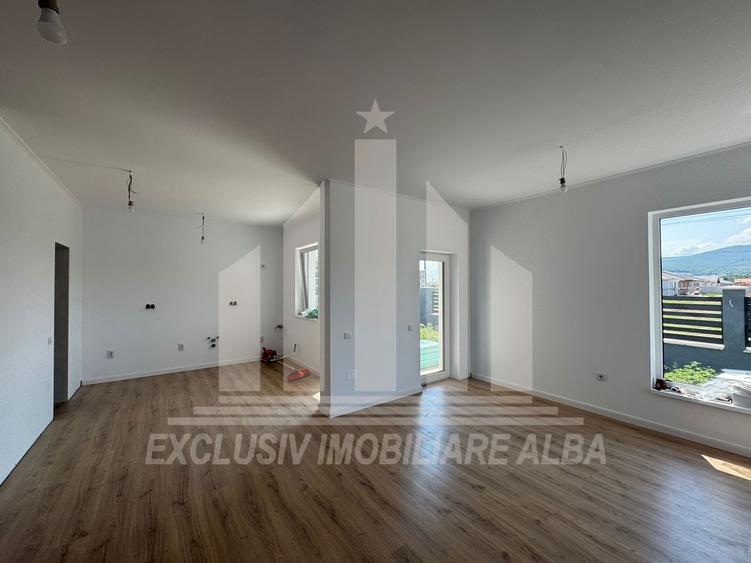 Casa individuala | 96 mp | 420 mp teren | Toate utilitatile | Orizont