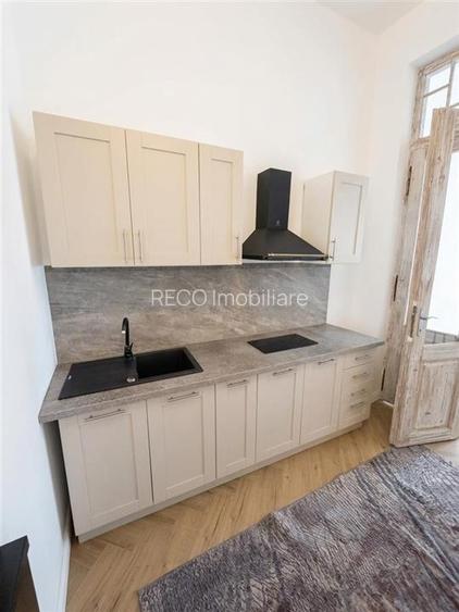 RECO Apartament de inchiriat  cu 2 camere premium  ultracentral - 2
