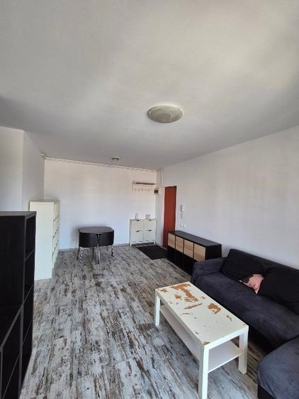 Vanzare apartament 2 camere