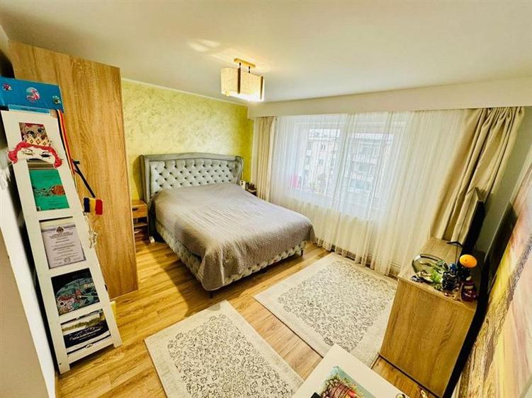 Apartament 2 camere, zona Scriitorilor