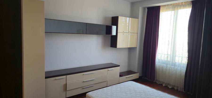Apartament 2 camere superb 2 bai + parcare