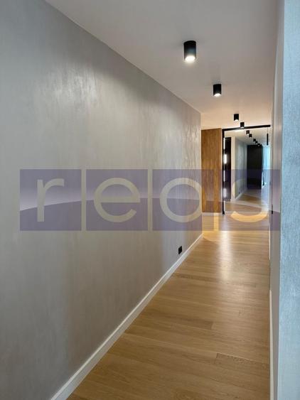 APARTAMENT EXCLUSIVIST 3 CAMERE I ONE HERĂSTRĂU TOWERS |