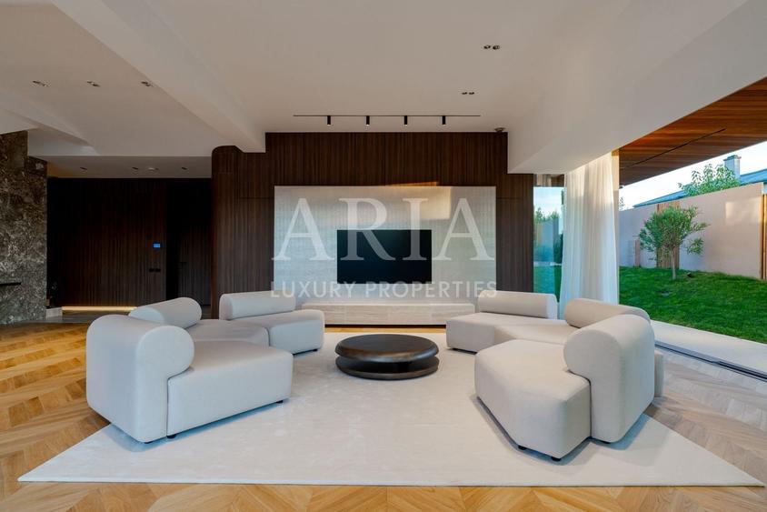 VILA FRONTLAKE SNAGOV – acolo unde arhitectura întâlnește libertatea