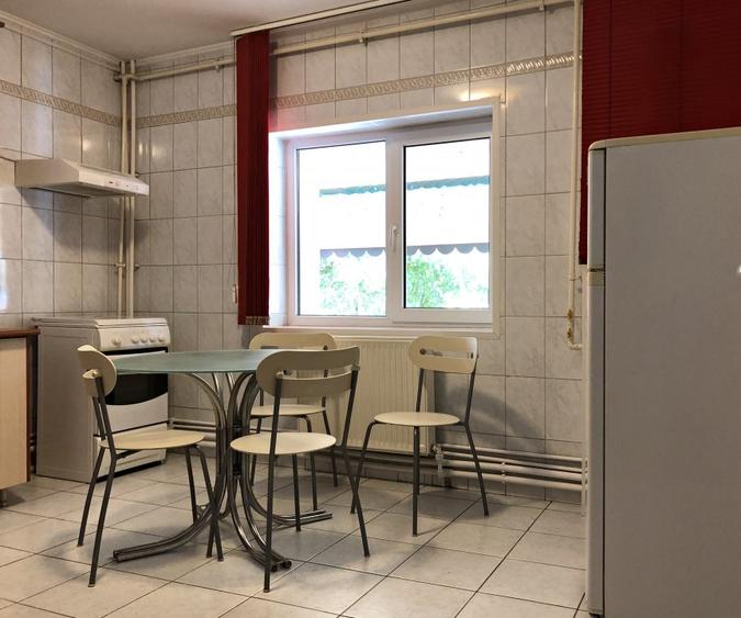 Vila 8 cam. bd. Timisoara stradal-oportunitate comerciala si rezidentiala unica