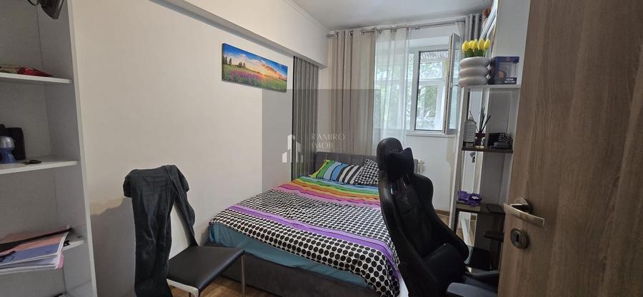 Apartament 3 camere decomandat etaj1/ Berceni