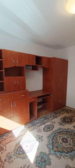 Apartament cu 3 camere in Racadau